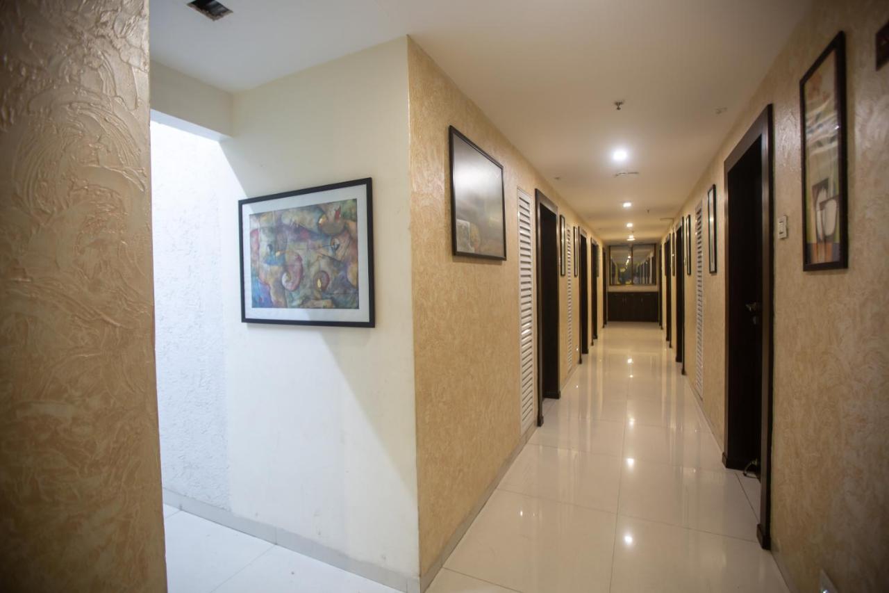 Hotel Singh'S By Wb Inn, Vashi, نافي مومباي المظهر الخارجي الصورة